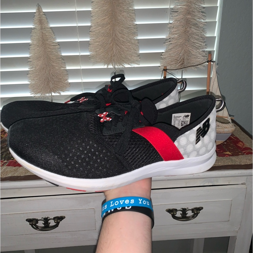 Minnie mouse new balance running shoes